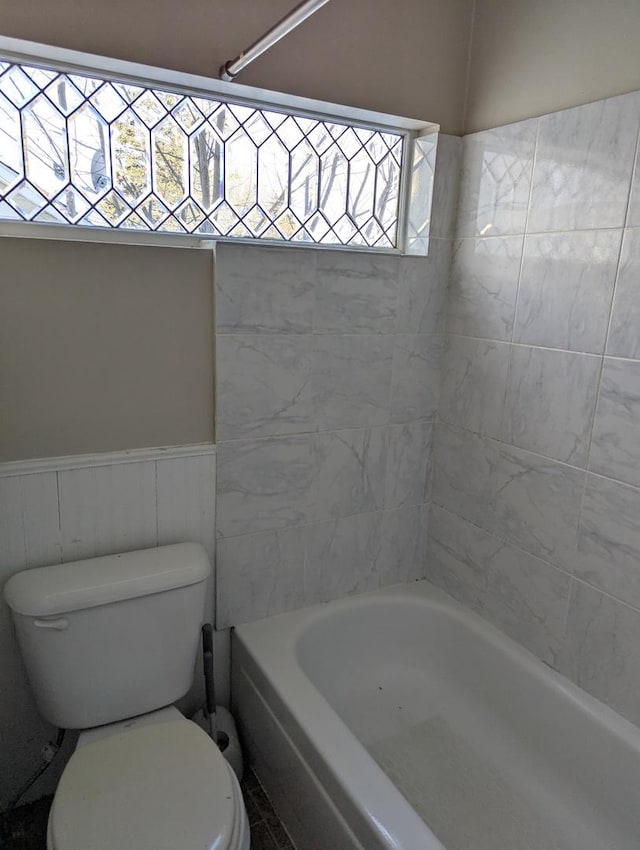 314 W Chestnut, Freeport, IL 61032 - bathroom with toilet and wainscoting