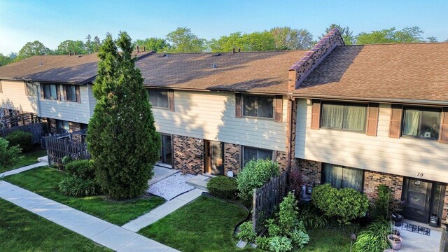 18 Winthrop Ct, Downers Grove, IL 60516 - photo 3