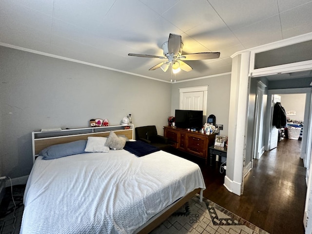 478 Barrett St, Elgin, IL 60120 - bedroom with wood finished floors, baseboards, crown molding, and ceiling fan
