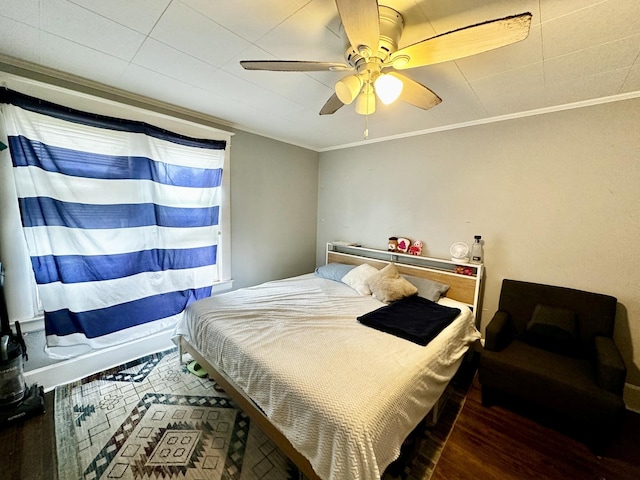 478 Barrett St, Elgin, IL 60120 - bedroom featuring wood finished floors, ornamental molding, and a ceiling fan