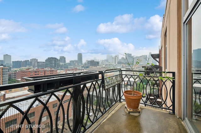 1201 W Adams St Unit 1001, Chicago, IL 60607 - balcony with a skyline view
