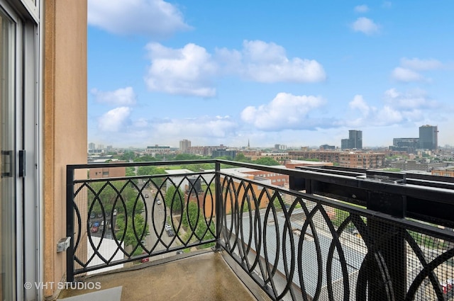 1201 W Adams St Unit 1001, Chicago, IL 60607 - balcony featuring a city view