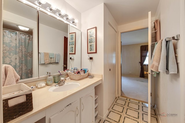 831 Mansfield Ct, Schaumburg, IL 60194 - full bath with vanity