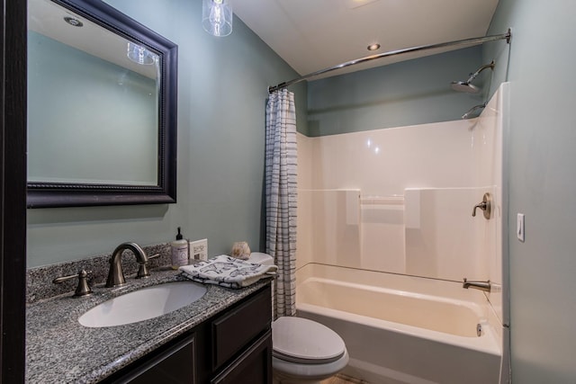 402 Lincoln St, Seatonville, IL 61359 - bathroom with shower / tub combo and vanity