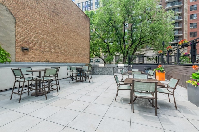 21 W Goethe St Unit 8K, Chicago, IL 60610 - view of patio / terrace featuring outdoor dining area