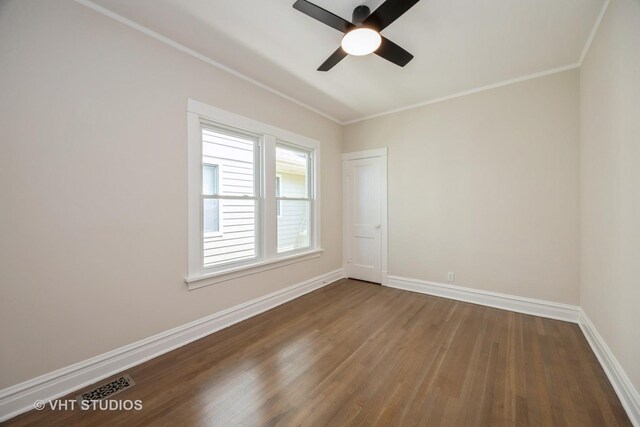 729 N Cuyler Ave, Oak Park, IL 60302 - unfurnished room featuring wood finished floors, ornamental molding, and ceiling fan