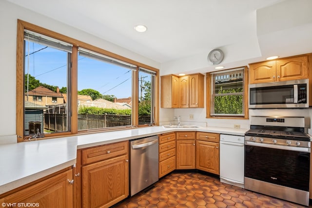 6118 N Legett Ave, Chicago, IL 60646 - photo 8