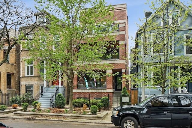 3740 N Kenmore Ave Unit 2, Chicago, IL 60613 - view of building exterior