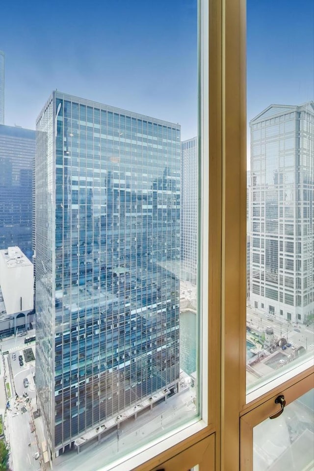 345 N Lasalle Blvd Unit 3904, Chicago, IL 60654 - city view