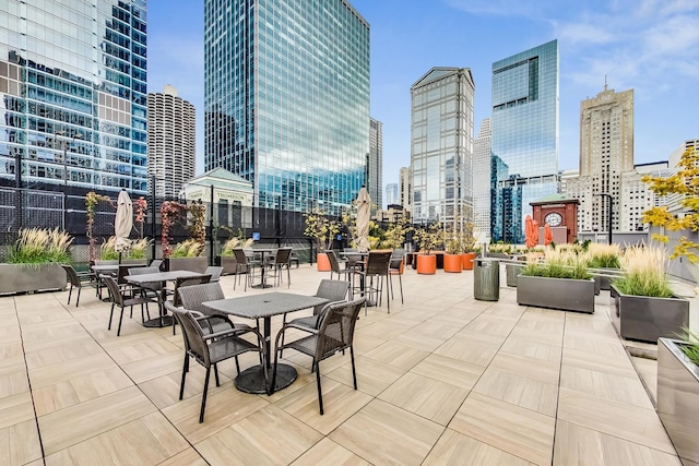 345 N Lasalle Blvd Unit 3904, Chicago, IL 60654 - view of patio featuring a view of skyline