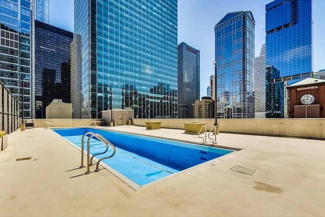 345 N Lasalle Blvd Unit 3904, Chicago, IL 60654 - view of swimming pool with a view of skyline