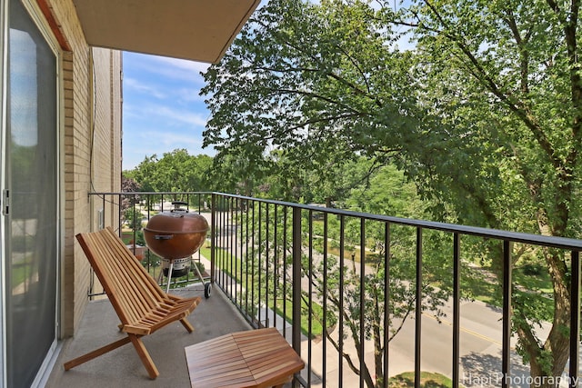 1567 Ridge Ave Unit 401, Evanston, IL 60201 - view of balcony