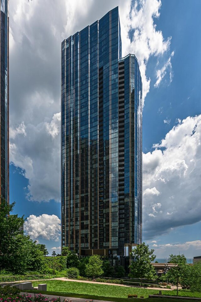 211 N Harbor Dr Unit 2101, Chicago, IL 60601 - photo 29