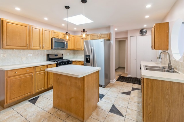 848 Bonita Ave, Elk Grove Village, IL 60007 - kitchen with appliances with stainless steel finishes, backsplash, a skylight, light countertops, and a center island