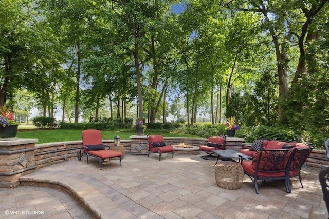 3104 Royal Fox Dr, Saint Charles, IL 60174 - view of patio featuring an outdoor fire pit