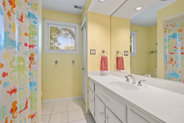 948A Shetland Dr, Frankfort, IL 60423 - bathroom with vanity and tile patterned flooring