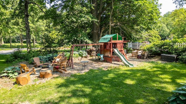 948A Shetland Dr, Frankfort, IL 60423 - view of yard with a playground
