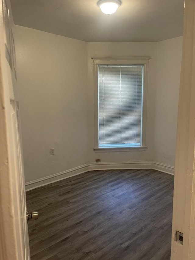 6417 S Eberhart Ave, Chicago, IL 60637 - photo 2