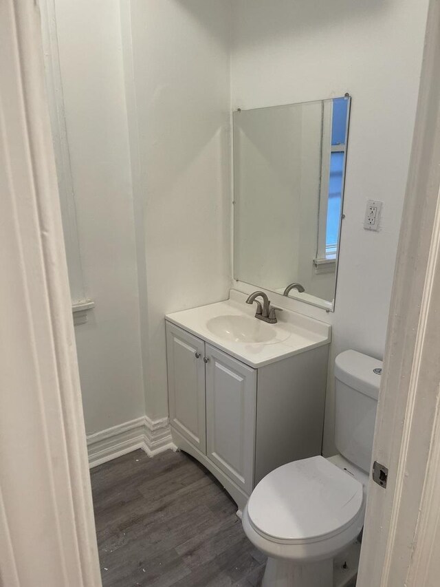 6417 S Eberhart Ave, Chicago, IL 60637 - photo 7