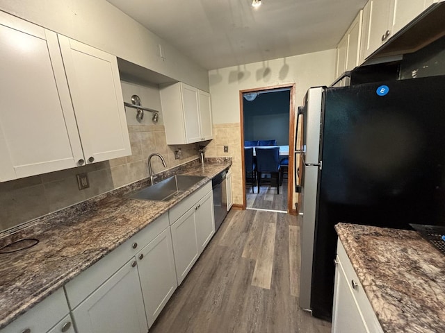 217 Delcy Dr, Dekalb, IL 60115 - photo 4