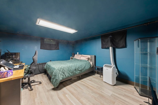 1907 S St, Geneva, IL 60134 - bedroom with wood finished floors and an office area
