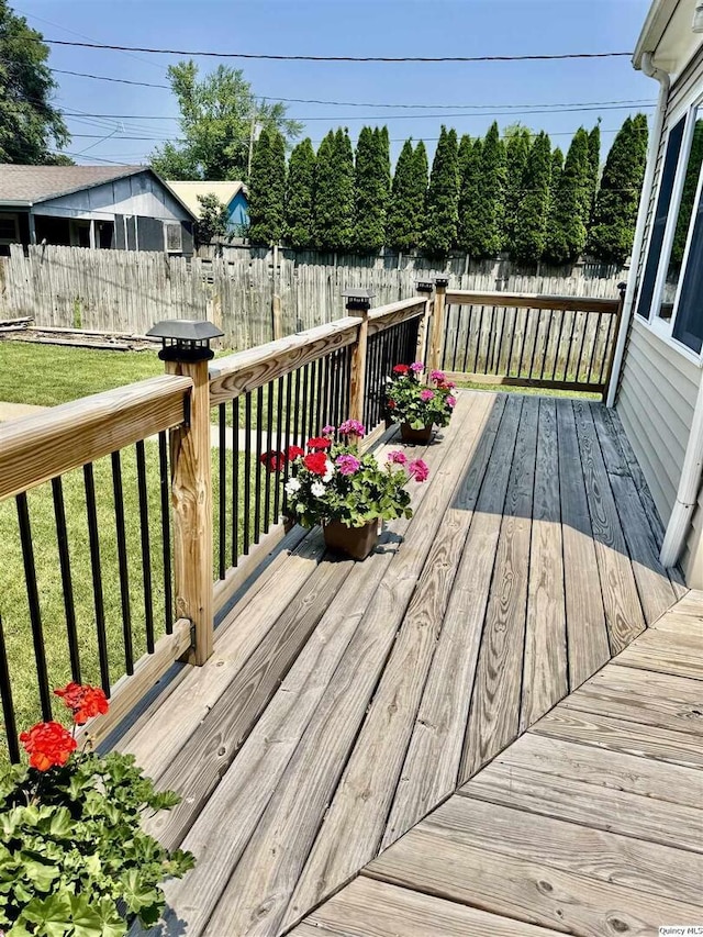 732 S 13th, Quincy, IL 62301 - view of wooden terrace