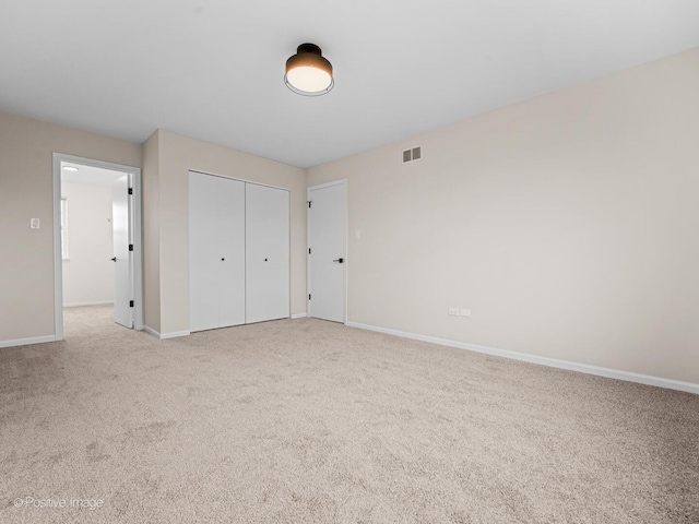 18506 Bellagio Cir, Tinley Park, IL 60477 - unfurnished bedroom with carpet and a closet