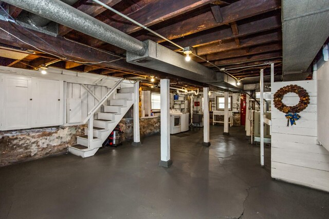 4039 N Kildare Ave, Chicago, IL 60641 - below grade area featuring stairs and washer and dryer