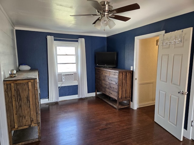 16517 Plainview Dr, Markham, IL 60428 - unfurnished living room featuring dark wood-style flooring, a ceiling fan, baseboards, crown molding, and cooling unit