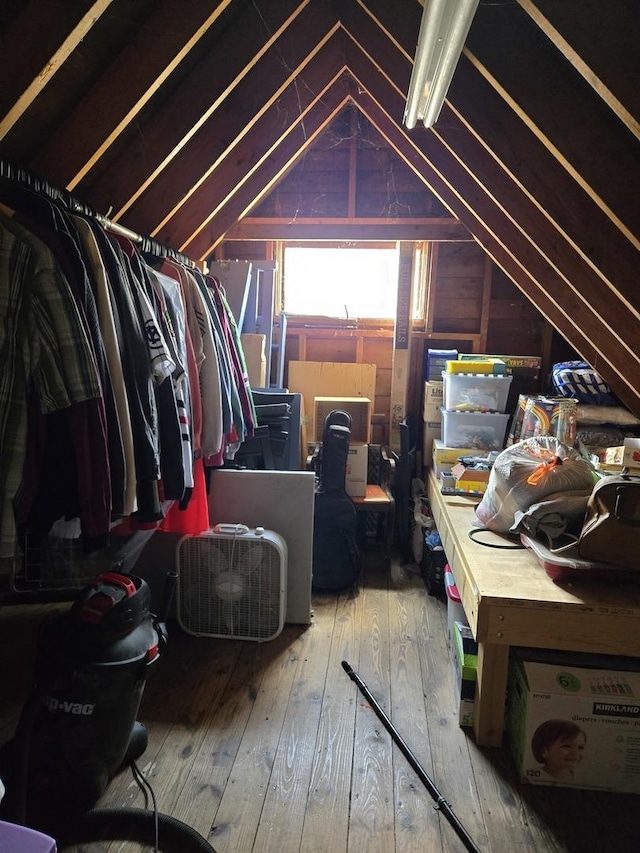 16517 Plainview Dr, Markham, IL 60428 - view of unfinished attic