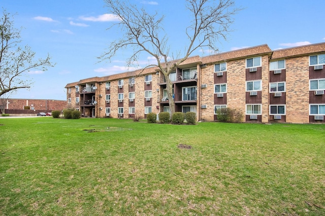 705 Heritage Dr Unit 312, Hoffman Estates, IL 60169 - view of apartment building / complex