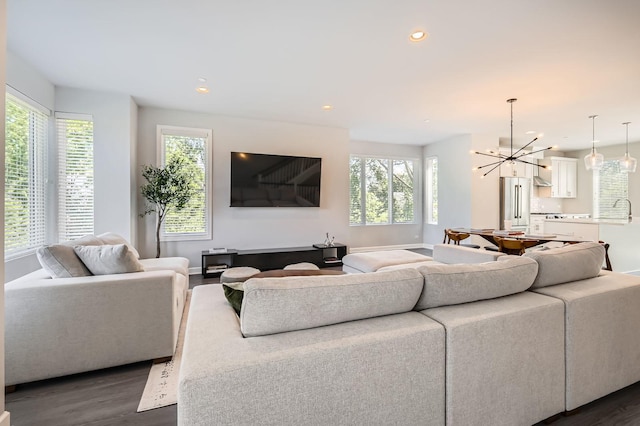 1249 Gateway Ct, Northbrook, IL 60062 - living area featuring dark wood-type flooring, a chandelier, and recessed lighting