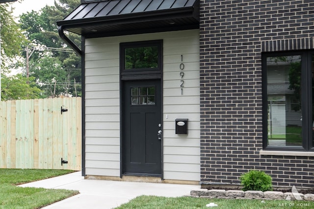 10921 S Hermosa Ave, Chicago, IL 60643 - entrance to property with brick siding