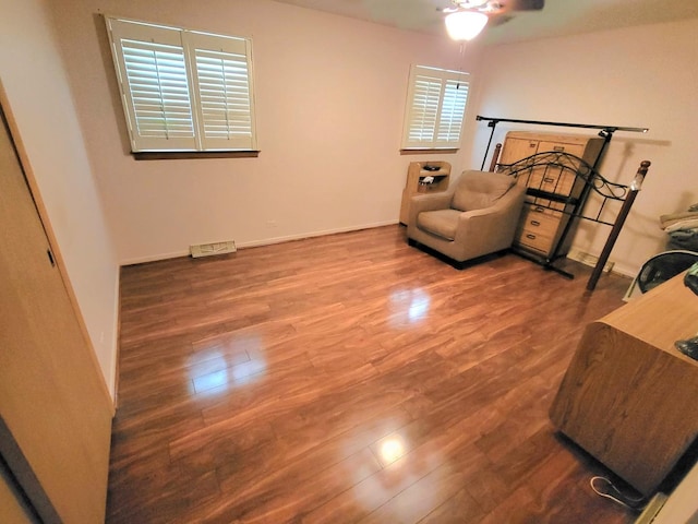 718 Central Park Ave, Flossmoor, IL 60422 - bedroom with wood finished floors and baseboards