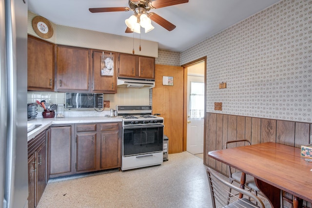 1309 Plum St, Aurora, IL 60506 - photo 8
