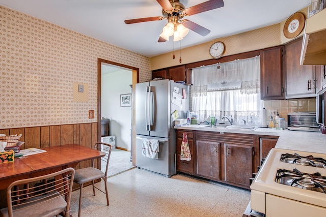 1309 Plum St, Aurora, IL 60506 - photo 9