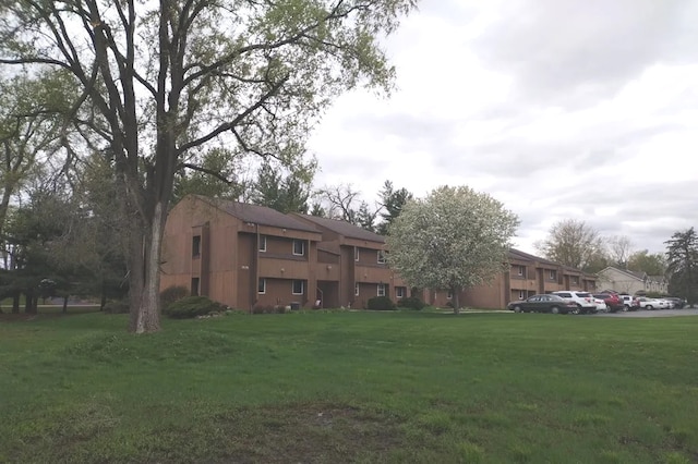 3525 Saint Anthony Way Unit 7A, Rockford, IL 61101 - view of building exterior with uncovered parking