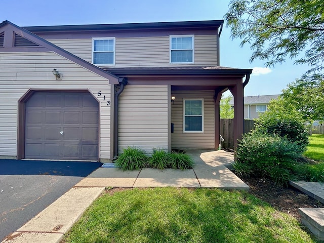 513 Nebraska Cir, Carol Stream, IL 60188 - view of front of property featuring driveway