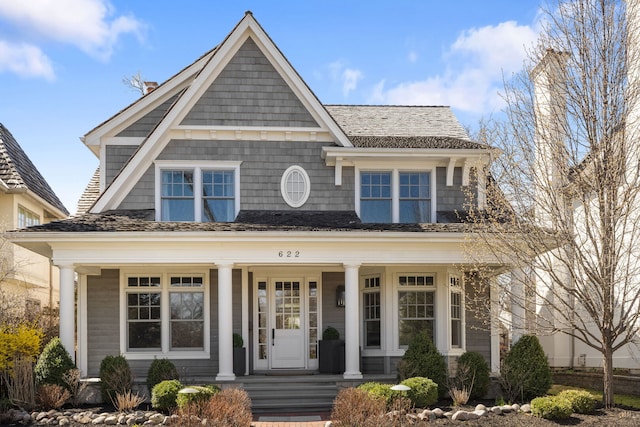 622 S Washington St, Hinsdale, IL 60521 - shingle-style home featuring a porch