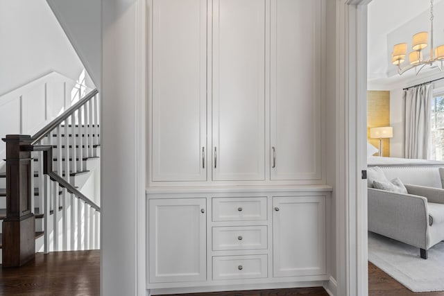 622 S Washington St, Hinsdale, IL 60521 - detailed view of wood finished floors