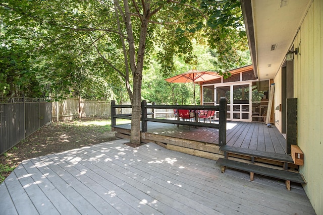 25429 W Cedar Crest Ln, Lake Villa, IL 60046 - deck with outdoor dining space and a fenced backyard