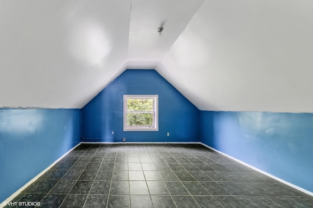 2625 S Drake Ave, Chicago, IL 60623 - bonus room with lofted ceiling and tile patterned flooring
