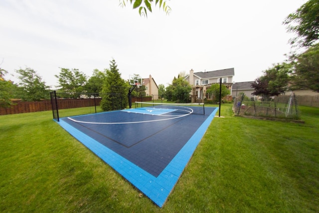 1034 Idaho St, Carol Stream, IL 60188 - view of basketball court with basketball hoop