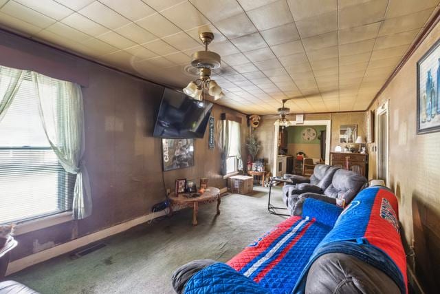 420 N 9th St, Herrin, IL 62948 - carpeted living area with baseboards