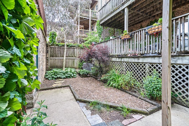 4413 N Malden St Unit 2S, Chicago, IL 60640 - view of yard