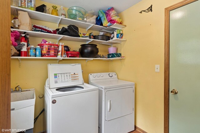 612 Pine View Pass, Lake Villa, IL 60046 - washroom featuring washer and dryer
