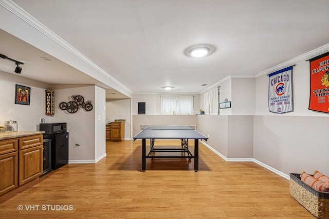 436 Kelly Ln, Crystal Lake, IL 60012 - recreation room with light wood-style flooring and crown molding