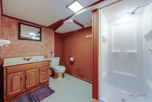 4519 W Shore Dr, Mchenry, IL 60050 - bathroom featuring a shower stall and vanity