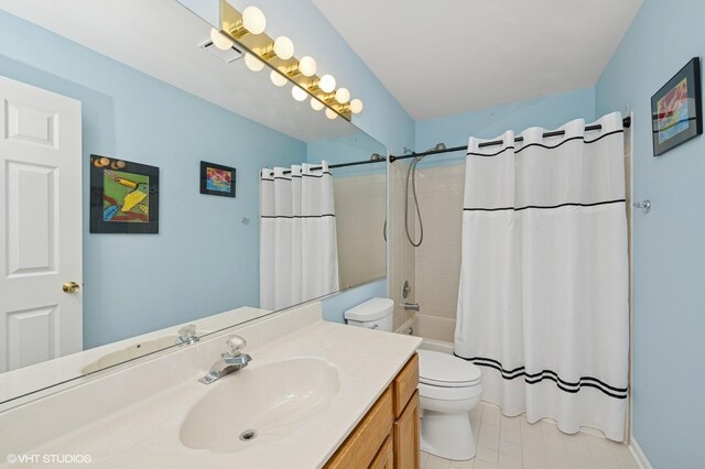 1370 Glacier Pkwy, Algonquin, IL 60102 - full bath featuring vanity, toilet, shower / bath combination with curtain, and tile patterned floors