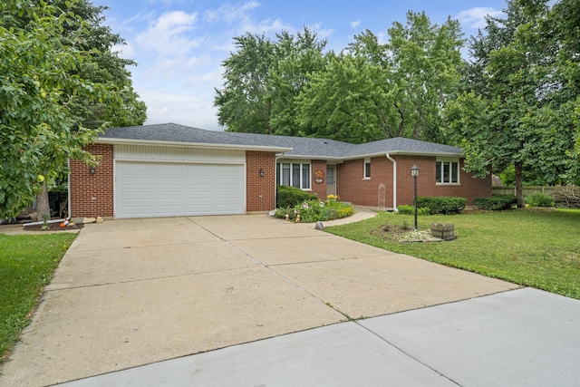 1204 Prairie Ln, Yorkville, IL 60560 - photo 1